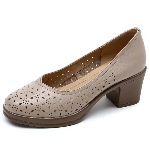 USS Shoes Nair Women's Leather Square Heel Pumps